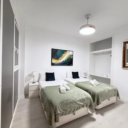 Postiguet By United Renters